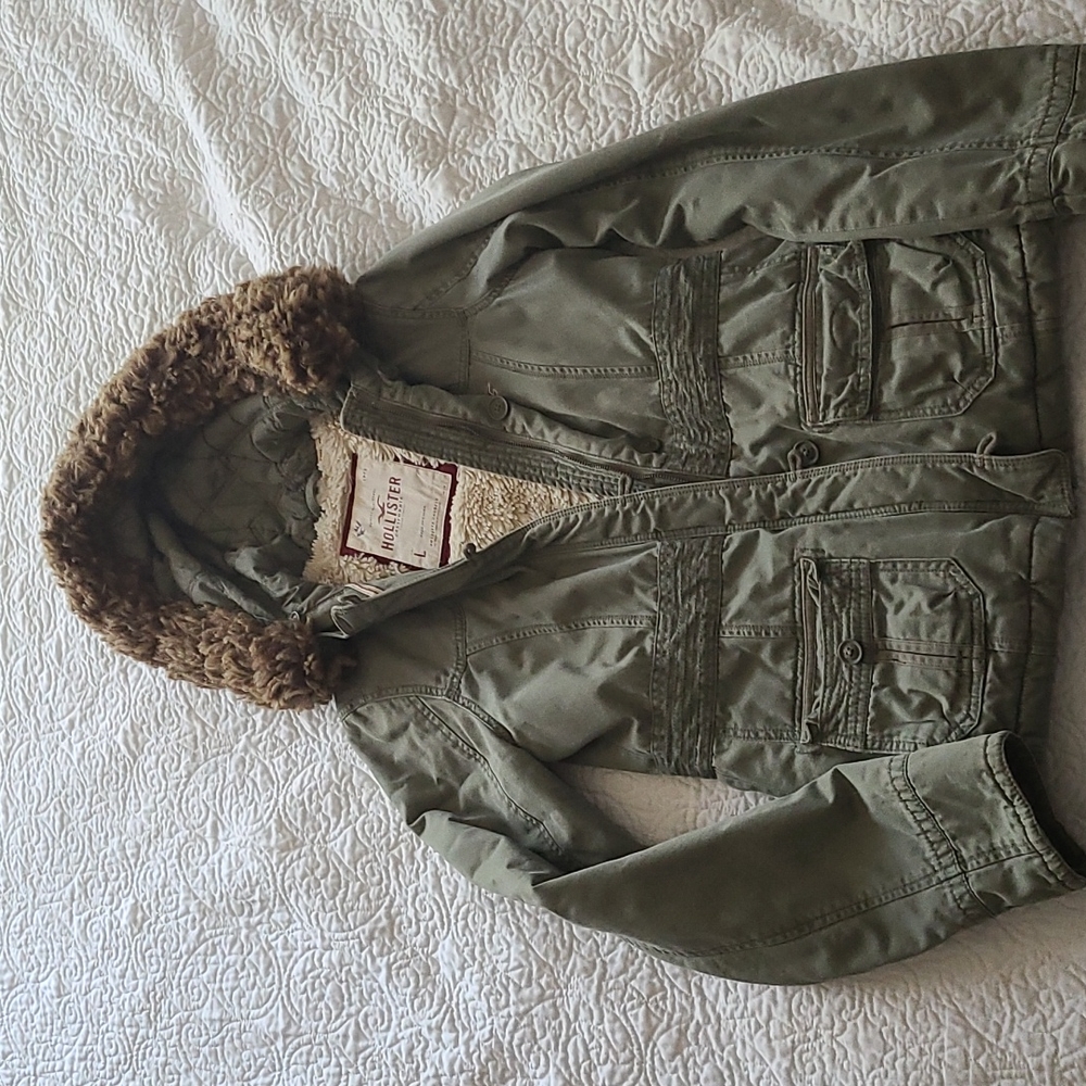 Hollister Army Shearling Faux Fur Jacket